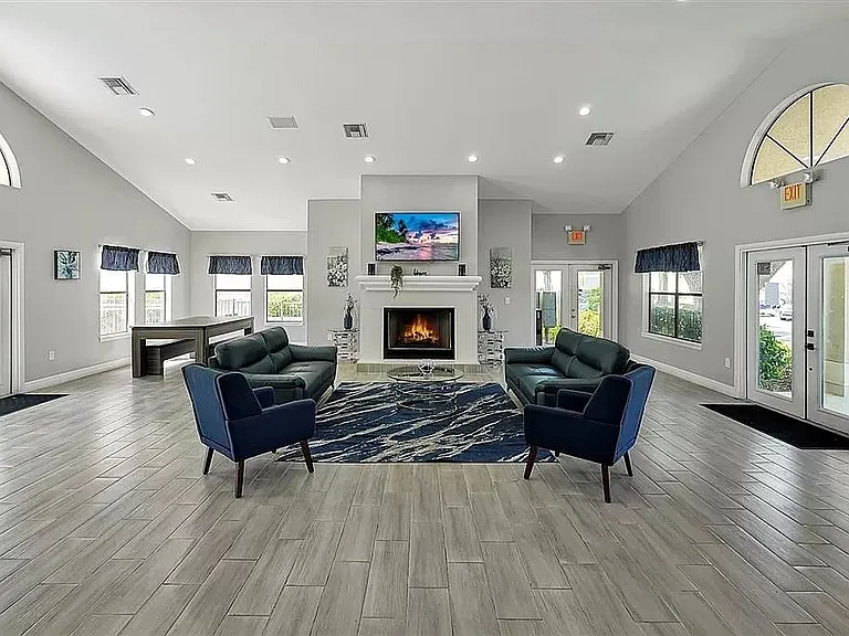 3024 Parkway Blvd #107 — Photo 30