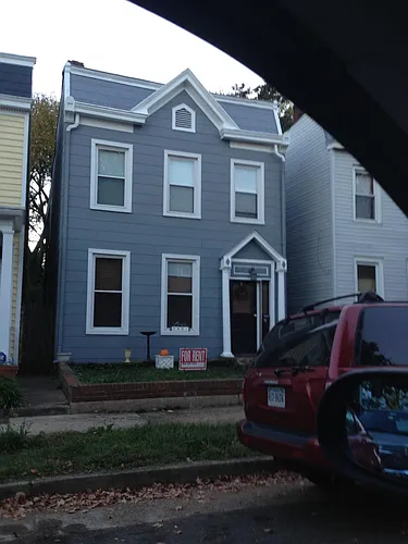 3207 Parkwood Ave #WHOLE HOUSE Photo 1