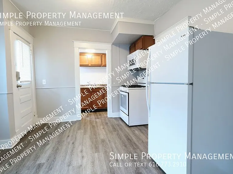 920 4th St NW #2 — Photo 10