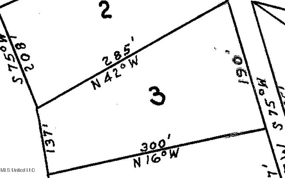 2nd image of 3 Lakeview Dr Lot 3