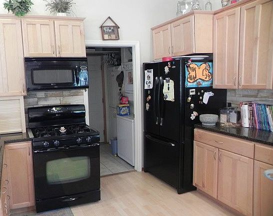 3rd image of 71364 Campground Ln