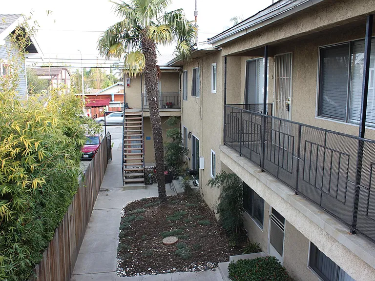 3700 E 4th St #2 — Photo 2