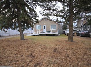 5620 54th St, Taber, AB T1G 1L5