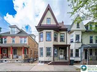39 S 10th St, Easton, PA 18042