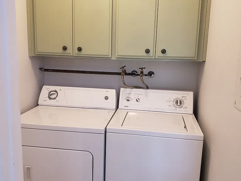 3141 Pinehurst Dr #C — Photo 12