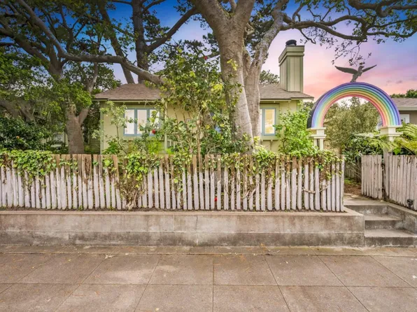 405 Gibson Ave, Pacific Grove, CA 93950