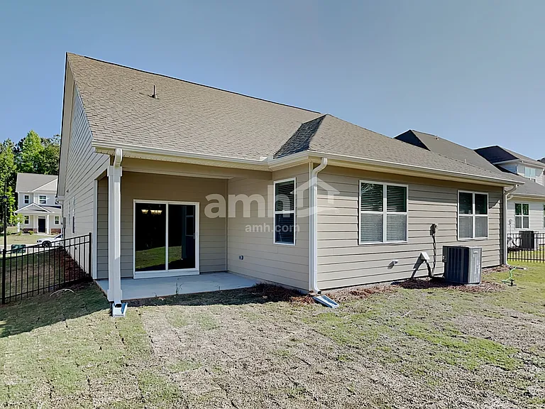 7060 Creeksong Dr — Photo 25