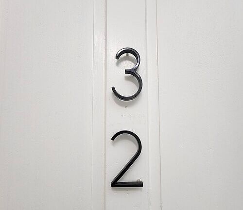 3rd image of 17 E Court St #32