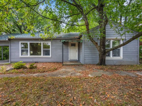2445 W Mount Comfort Rd, Fayetteville, AR 72704