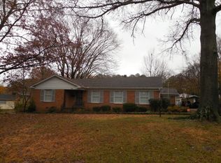 192 Montclair Dr, Jackson, TN 38301