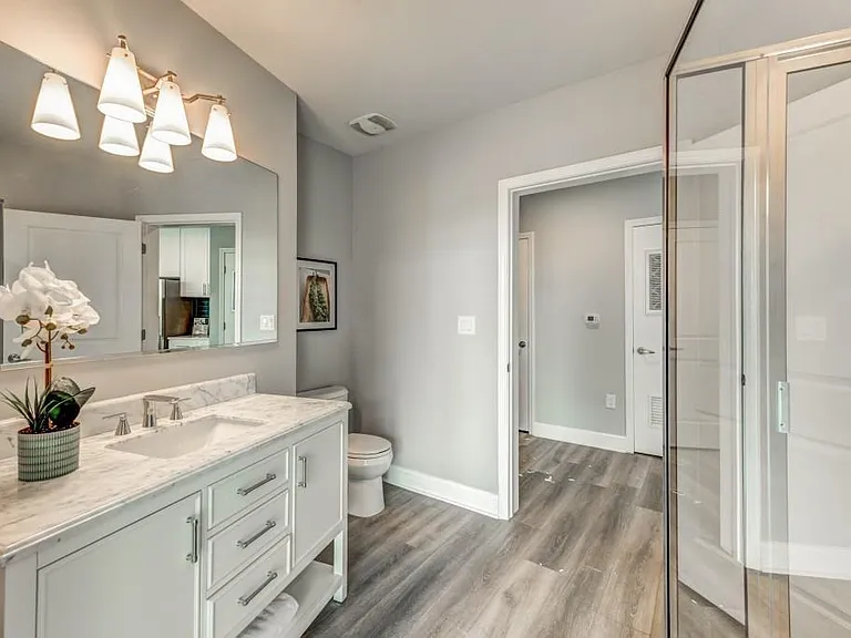 950 W Peachtree St NW #1504 — Photo 16