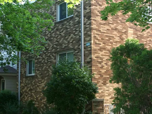 608 N 4th St APT 1, Mankato, MN 56001