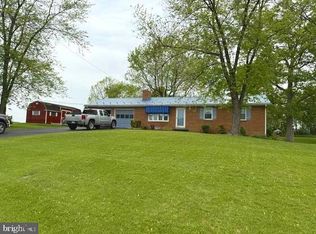 9 Mud Level Rd, Shippensburg, PA 17257