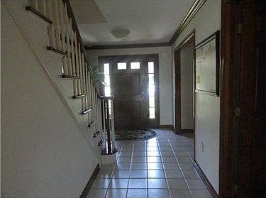 5th image of 2440 Wedgewood Dr