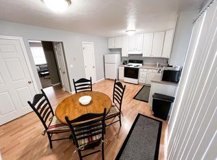 1339 Riddle Ave APT 2, Morgantown, WV 26505