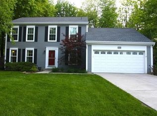 8945 Creekwood Dr, Maineville, OH 45039