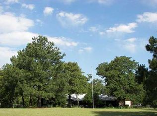 1814 Kiamichi Rd, Norman, OK 73026