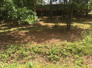 1877 Bledsoe Dr, Dalton, GA 30721