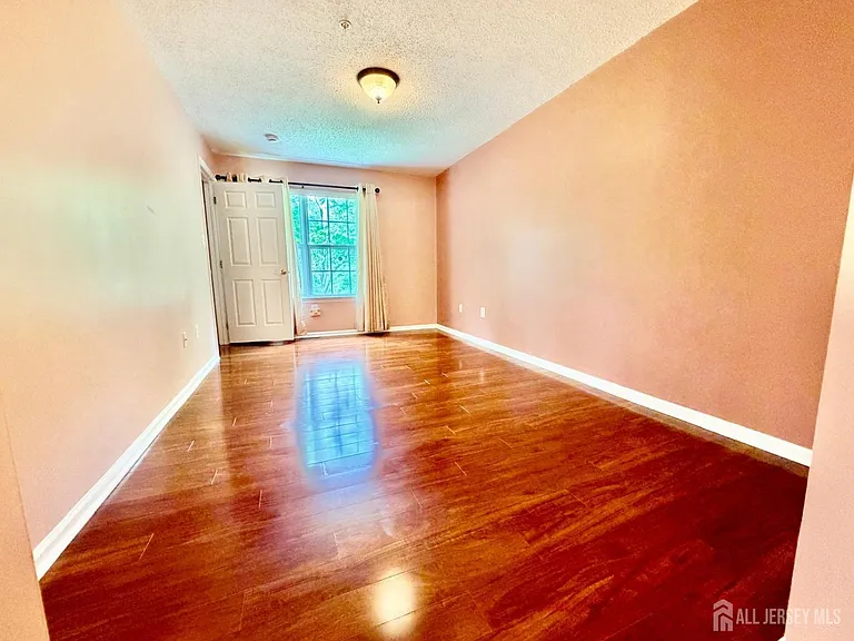 191 Prestwick Way — Photo 14