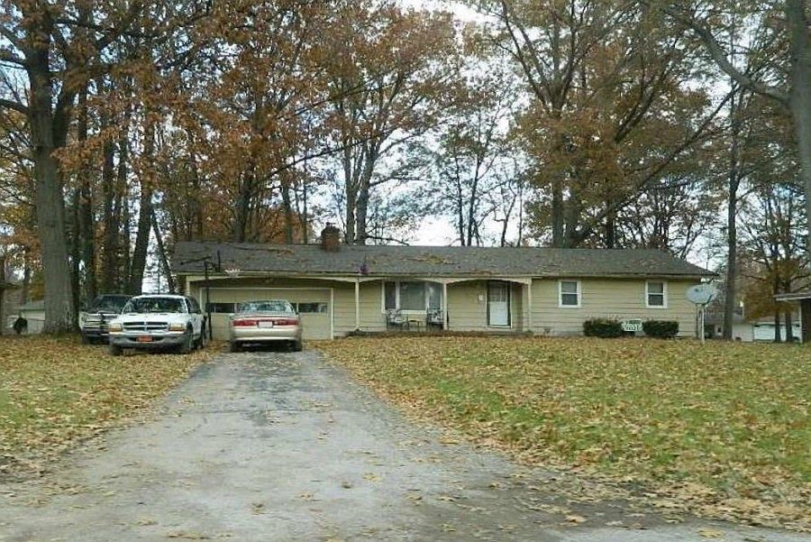 1st image of 432 Montrose St