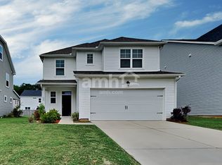 526 Lateleaf Dr, Moncks Corner, SC 29461