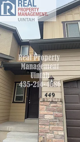 449 E Red Fox Ln Photo 1