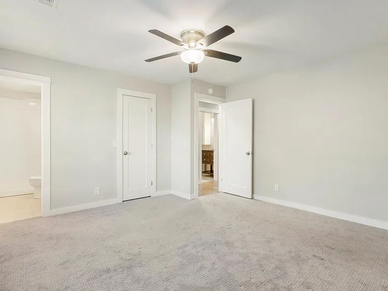 1811 S 148th West Ave — Photo 27