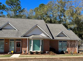 125 N Idlewild Path, Dothan, AL 36303