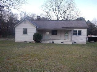 113 Rabbit Ln, Batesburg, SC 29006