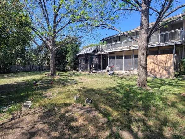 9711 Parkfield Dr, Austin, TX 78758