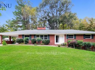 711 Huntington Dr, High Point, NC 27262