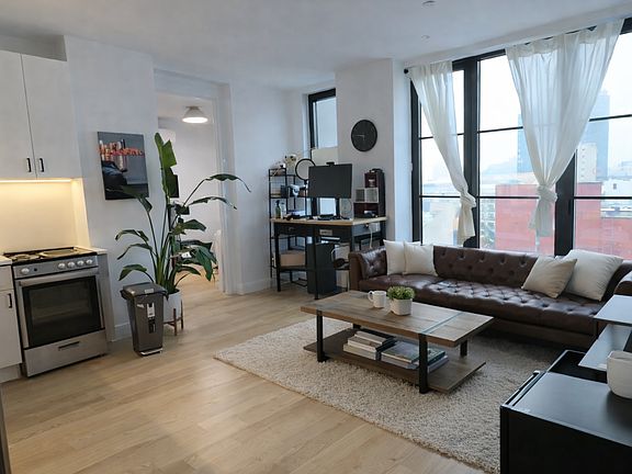 2nd image of 88 N 1st St #8B