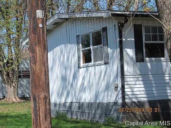 4th image of 413 N 1st St