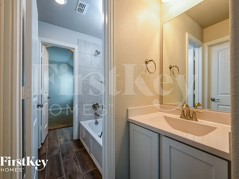 14881 Gilley Ln — Photo 15