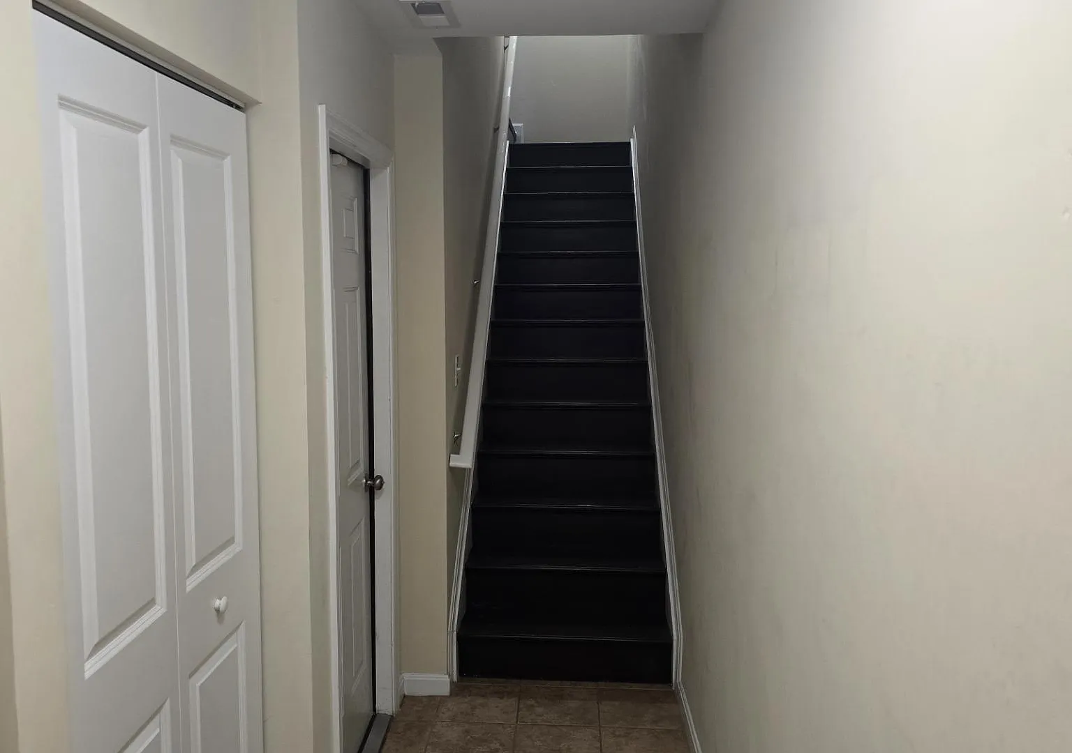 4626 Dillon Pl - Dillon Pl — Photo 2