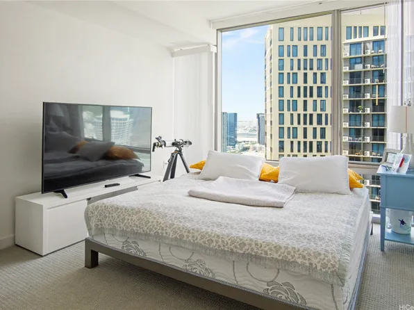 1001 Queen St #3405, Honolulu, HI 96814