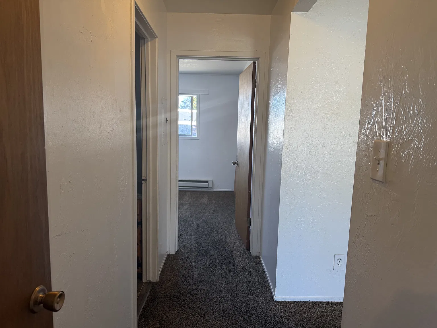 310 Moonlite Dr — Photo 4