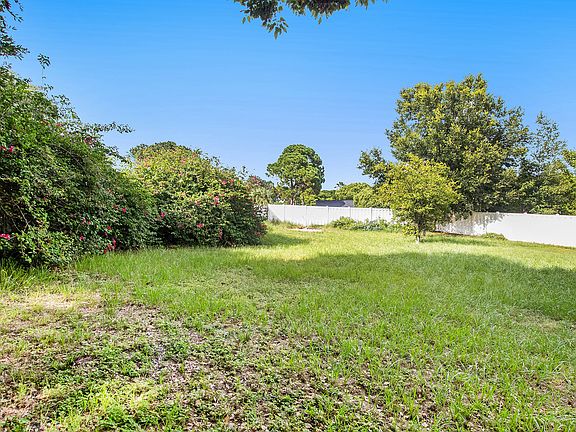 5th image of 2783 Delaney Ct