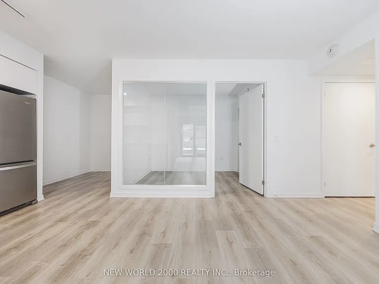 101 Roehampton Ave #2002 — Photo 10