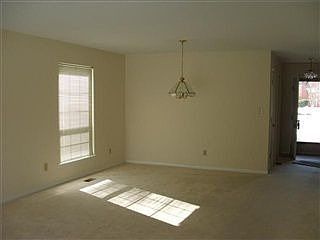5th image of 7411 Lions Head Dr