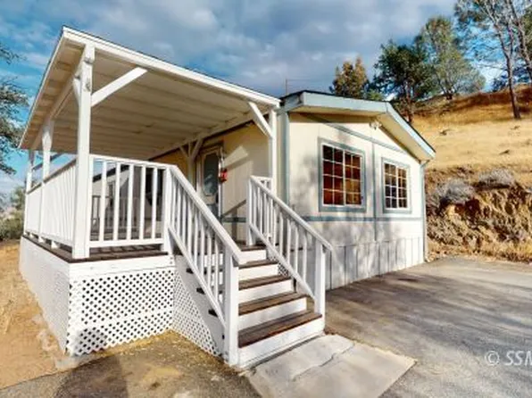31 Knob Hill Dr, Wofford Heights, CA 93285