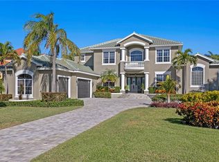 6307 Pasadena Point Blvd, Gulfport, FL 33707