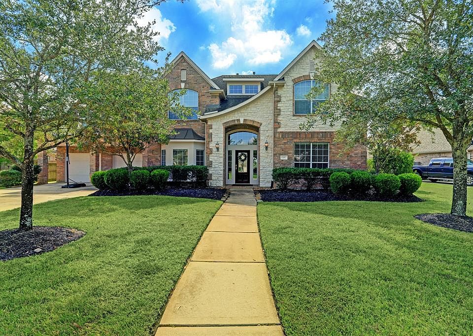 1st image of 12002 Cypress Creek Lakes Dr