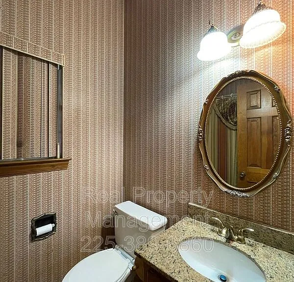 1022 Wooddale Blvd — Photo 14