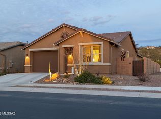 10157 S Rolling Water Dr, Vail, AZ 85641