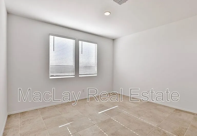 1133 W Descanso Canyon Dr — Photo 9
