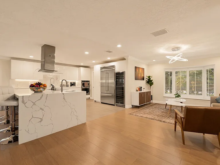 5841 Bayview Dr — Photo 22