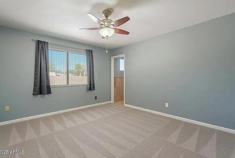3236 S Kenwood Ln — Photo 20