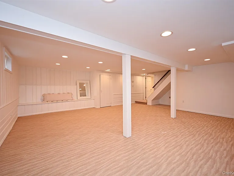 5 Cheshire Ave — Photo 17