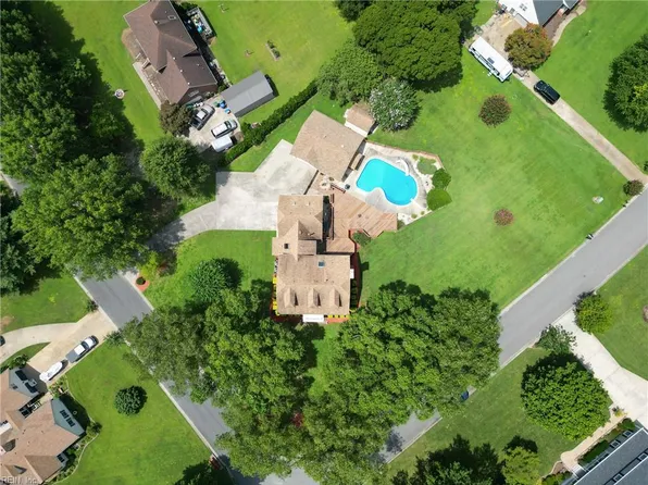 118 Brittany Ln, Suffolk, VA 23435